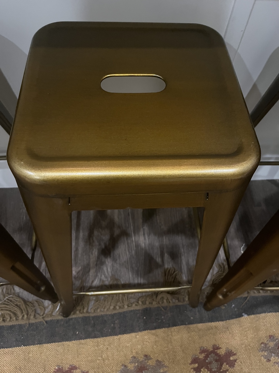 4 gold bar stools - photo 2