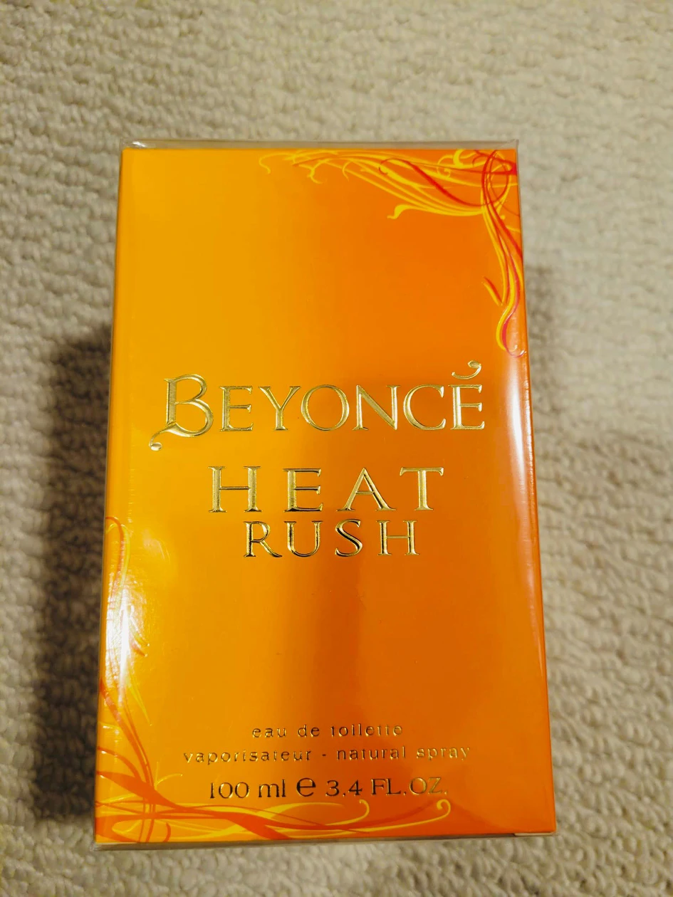 Beyonce Heat Rush Perfume thumbnail