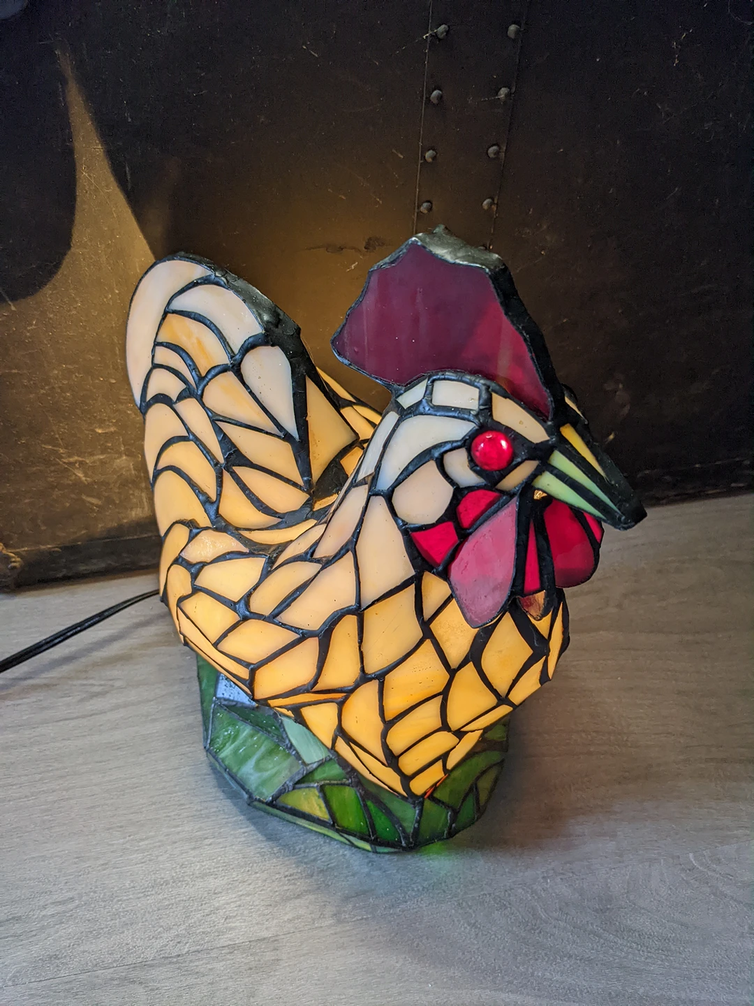 Tiffany Style Rooster Lamp