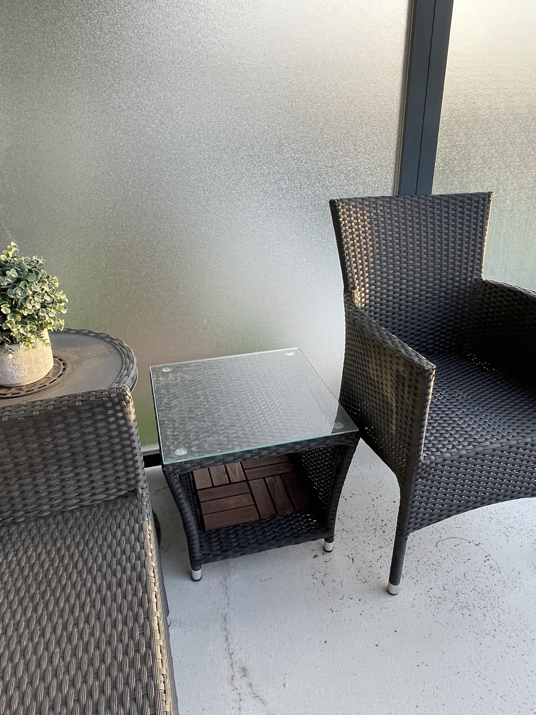Outdoor Table thumbnail