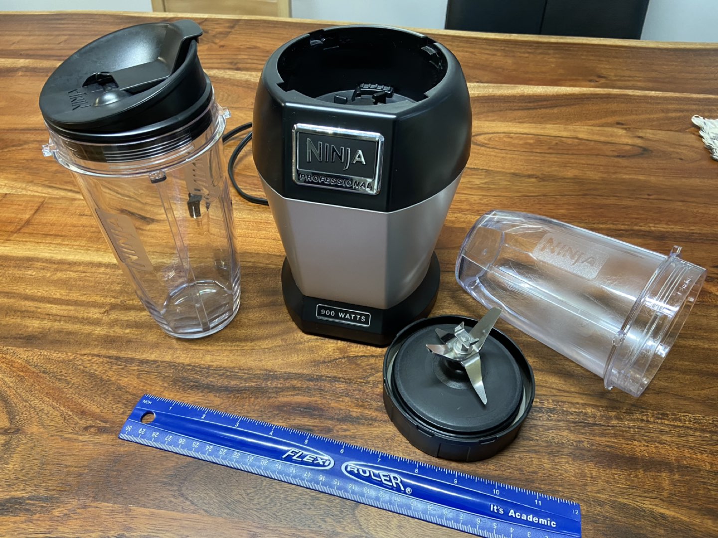 Ninja Professional 900 Watts