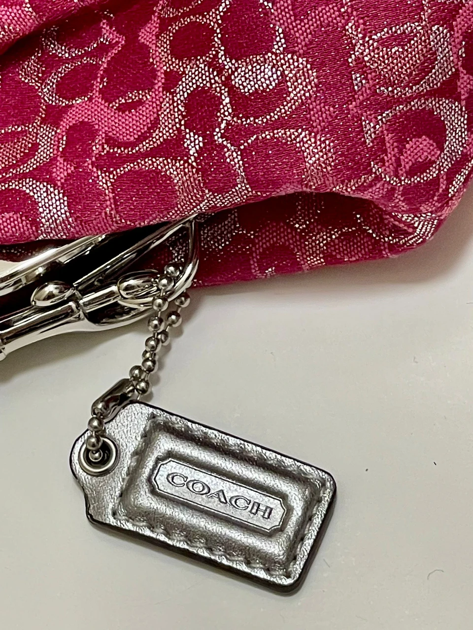 🏀Coach Wristlet Purse Wallet image indicator(3)