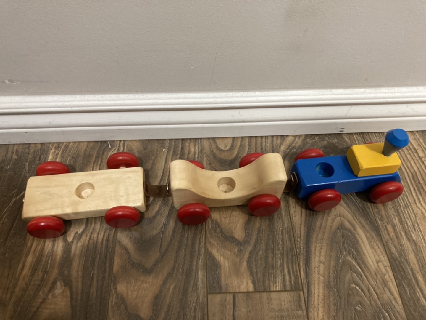 🏀 sturdy wooden train set image indicator(2)