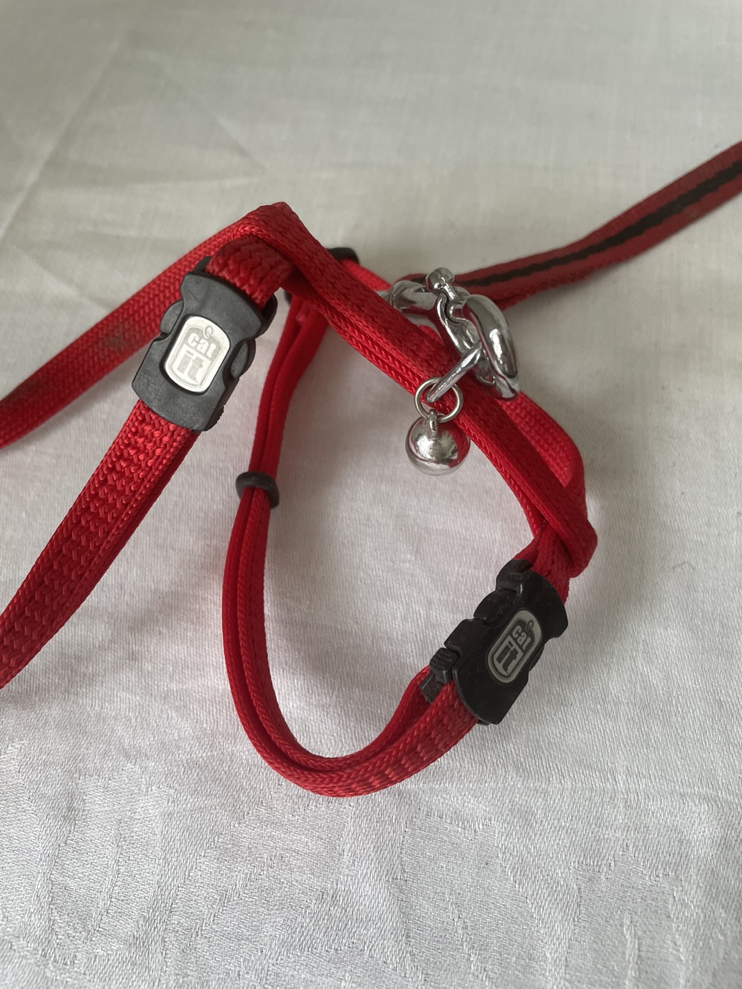 Retractable Cat Leash image indicator(3)
