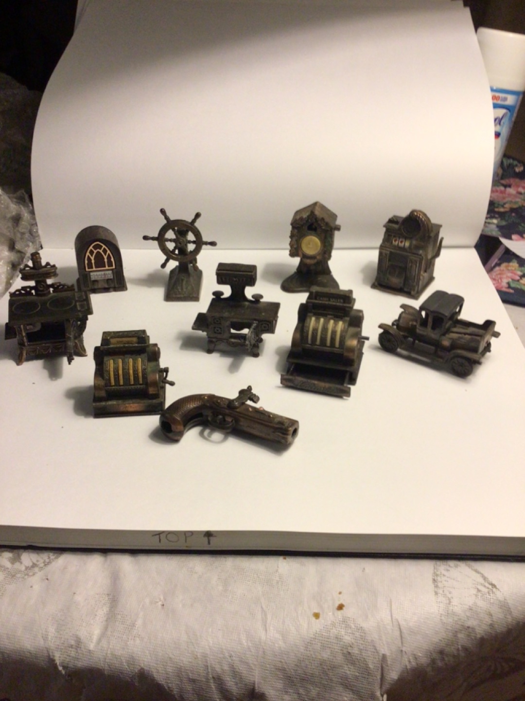 Vintage pencil sharpener - photo 2