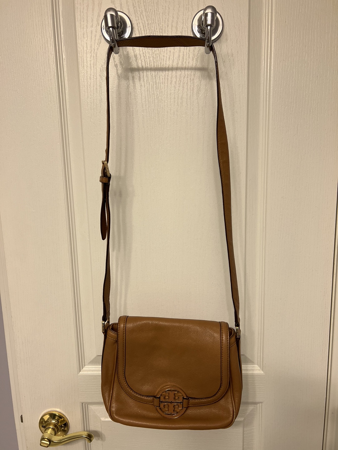 Tory burch cross body bag