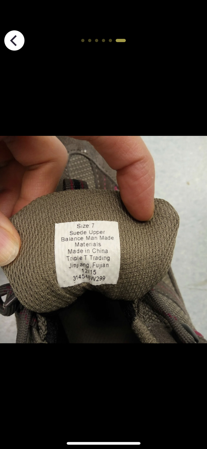 Women Hiking shoes image indicator(5)