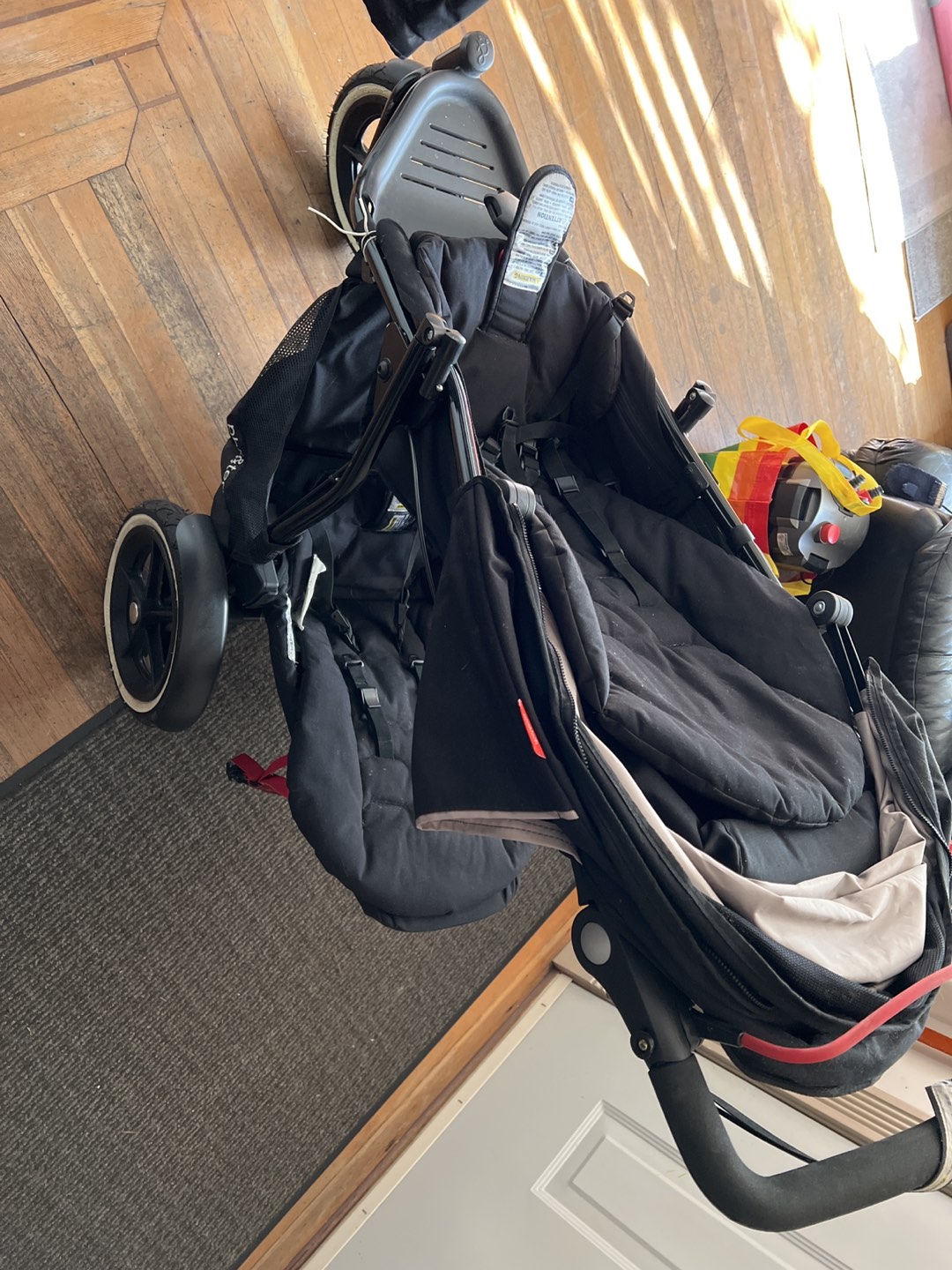 Double stroller image indicator(4)