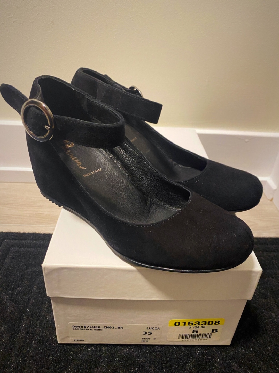 Browns *NEW*Suede wedges size 5 - photo 3