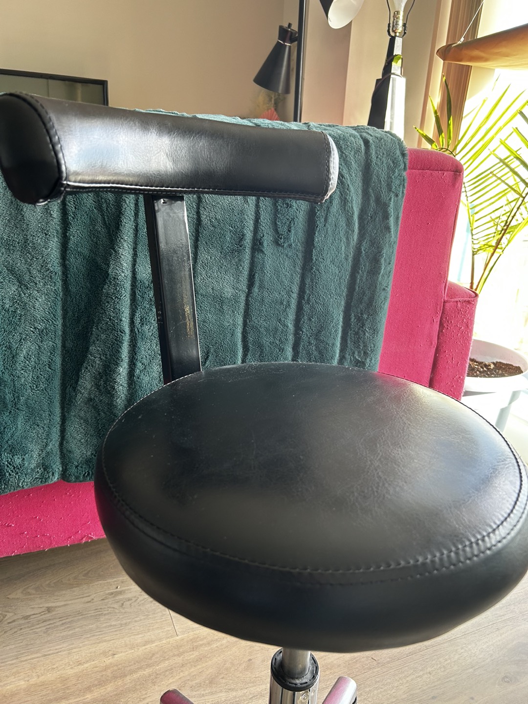 Rolling Spa Stool - photo 2