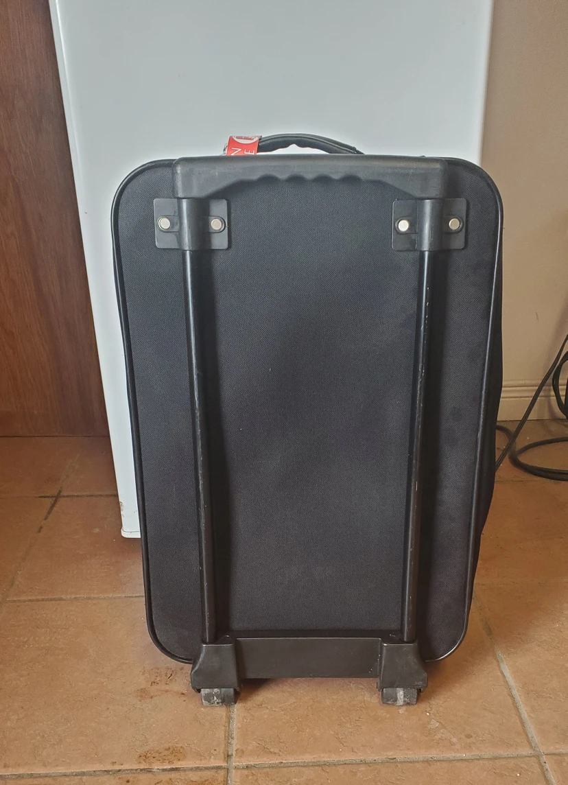 Luggage - photo 2