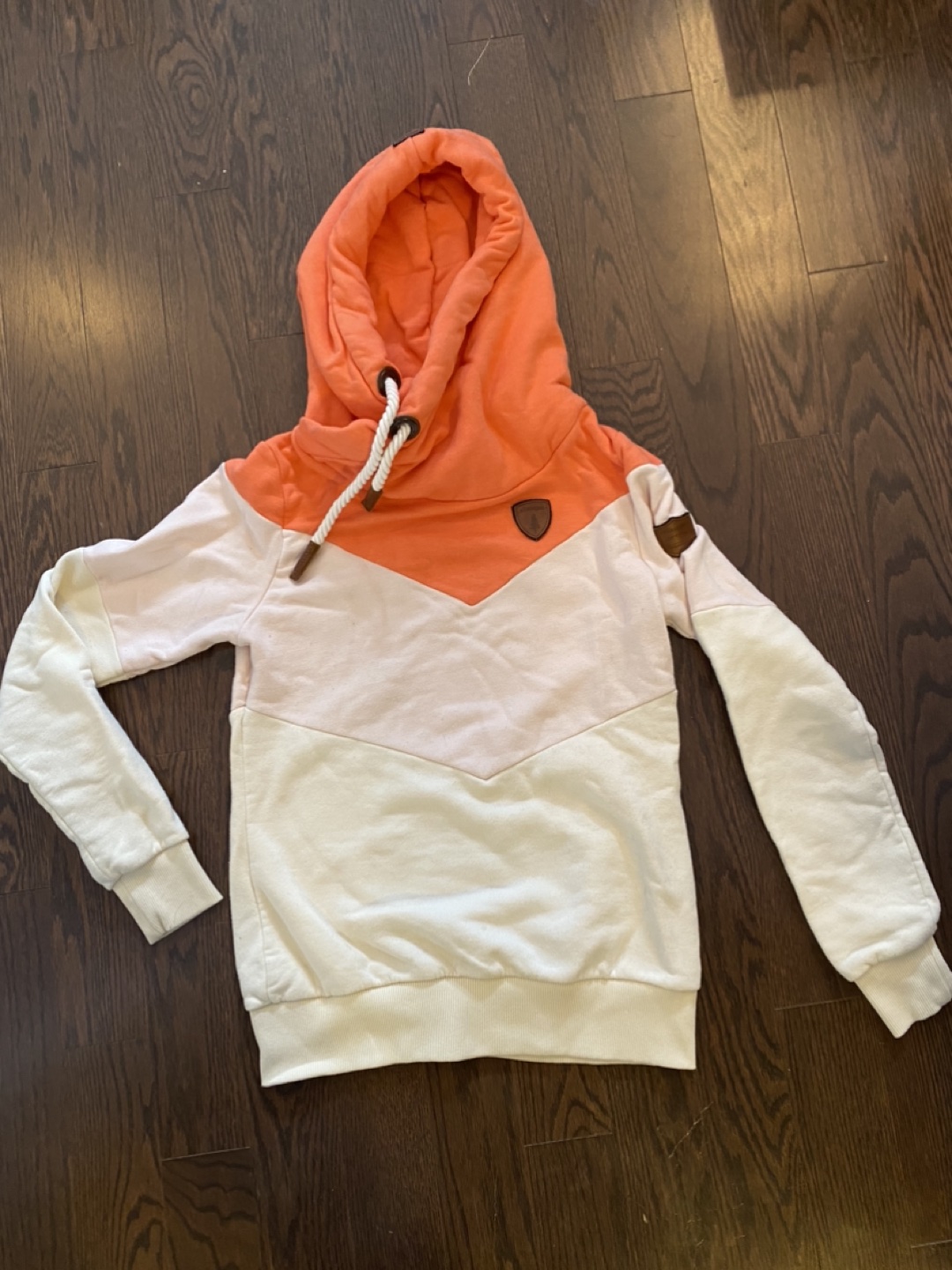 Women’s Wanakome Pullover hoodie thumbnail