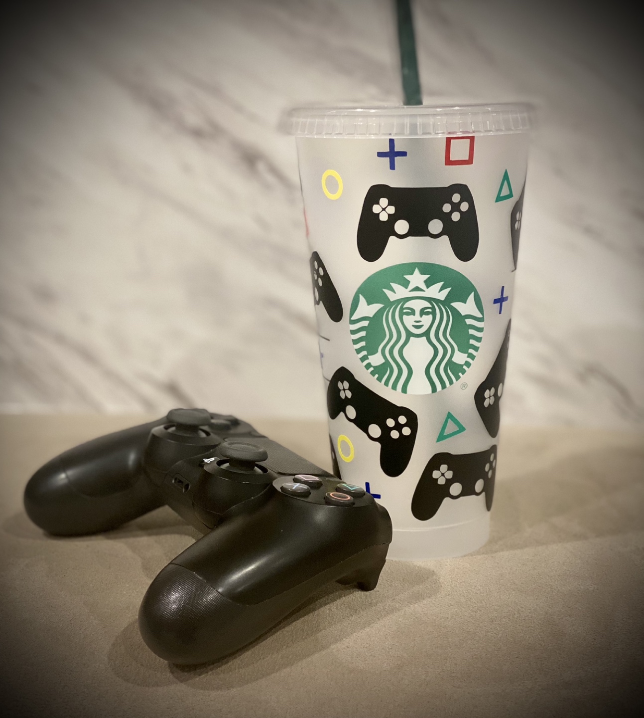 Customized Starbucks Cups image indicator(2)