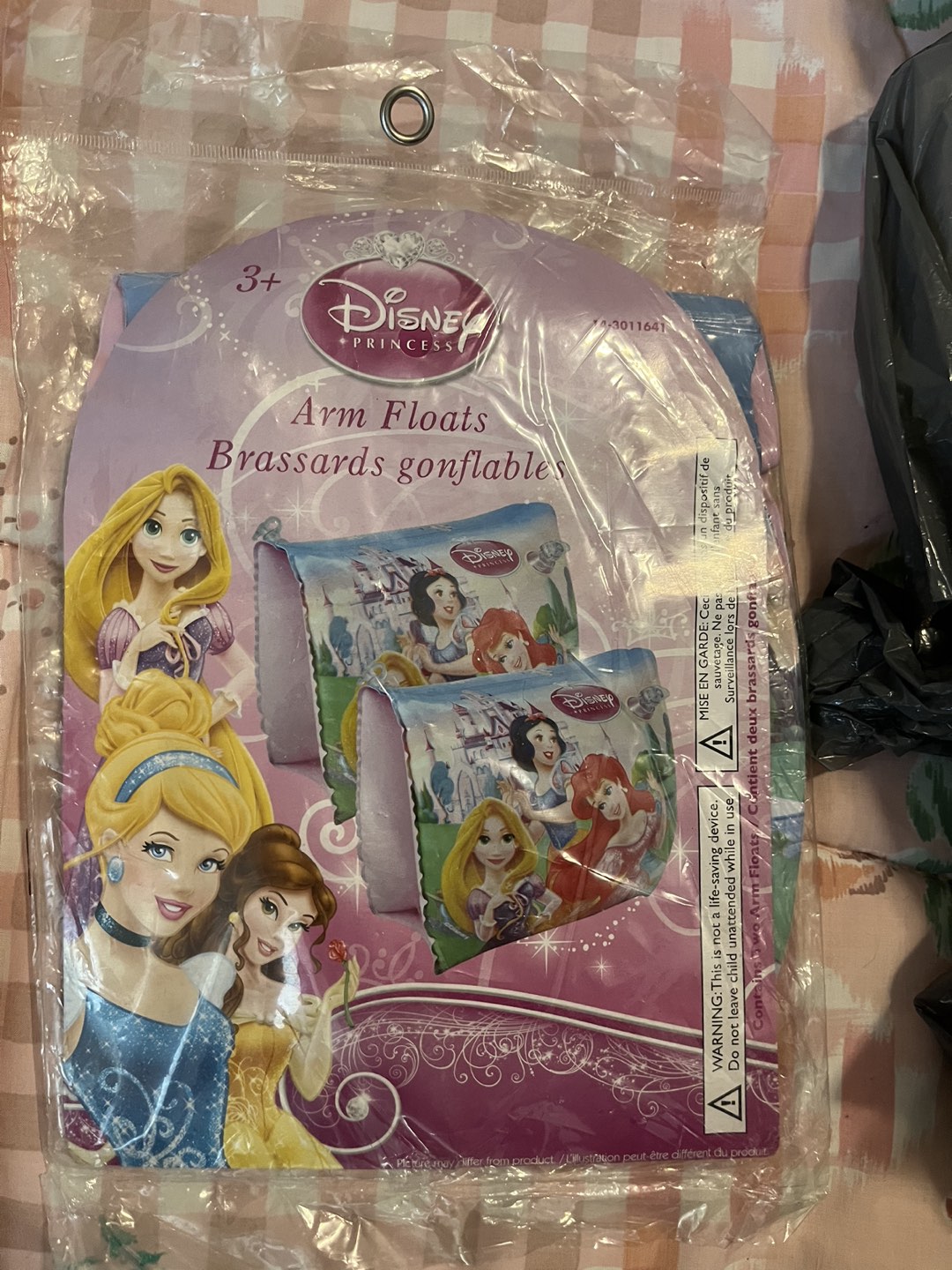 Disney 3+ Year old arm floaties thumbnail
