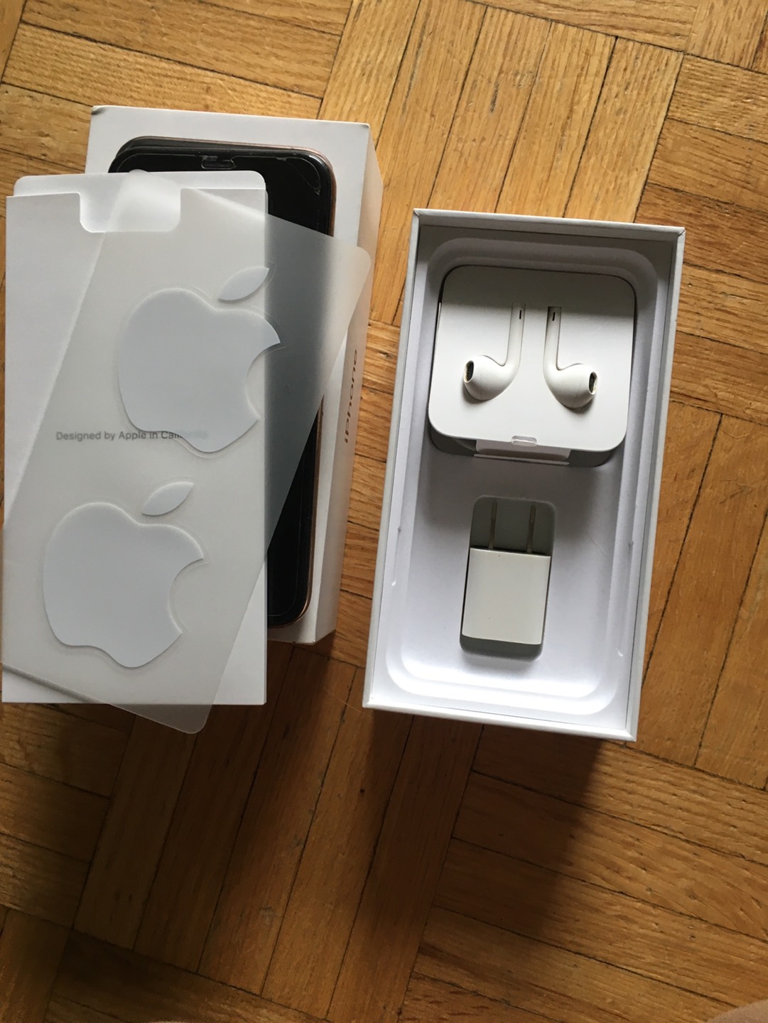 Gold iPhone XS 64GB. Mint 10/10 - photo 3