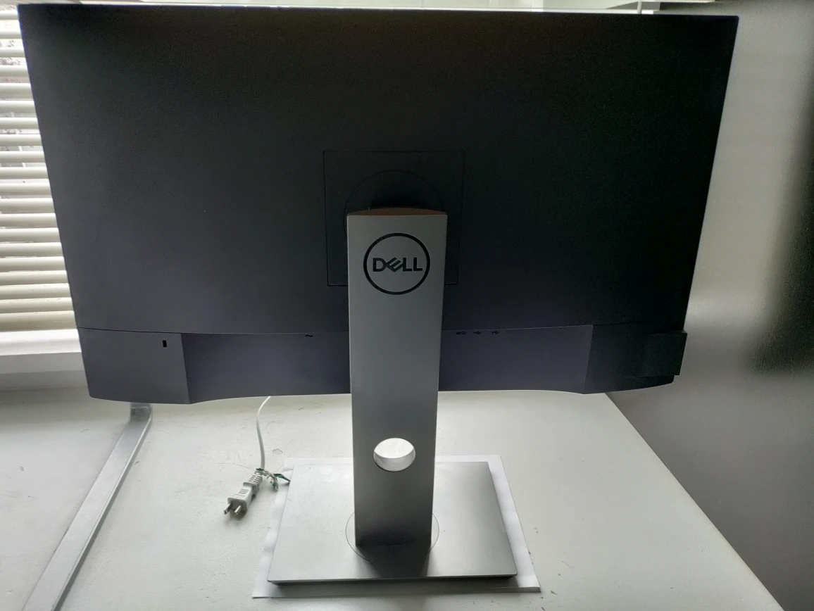dell monitor 27' - photo 2