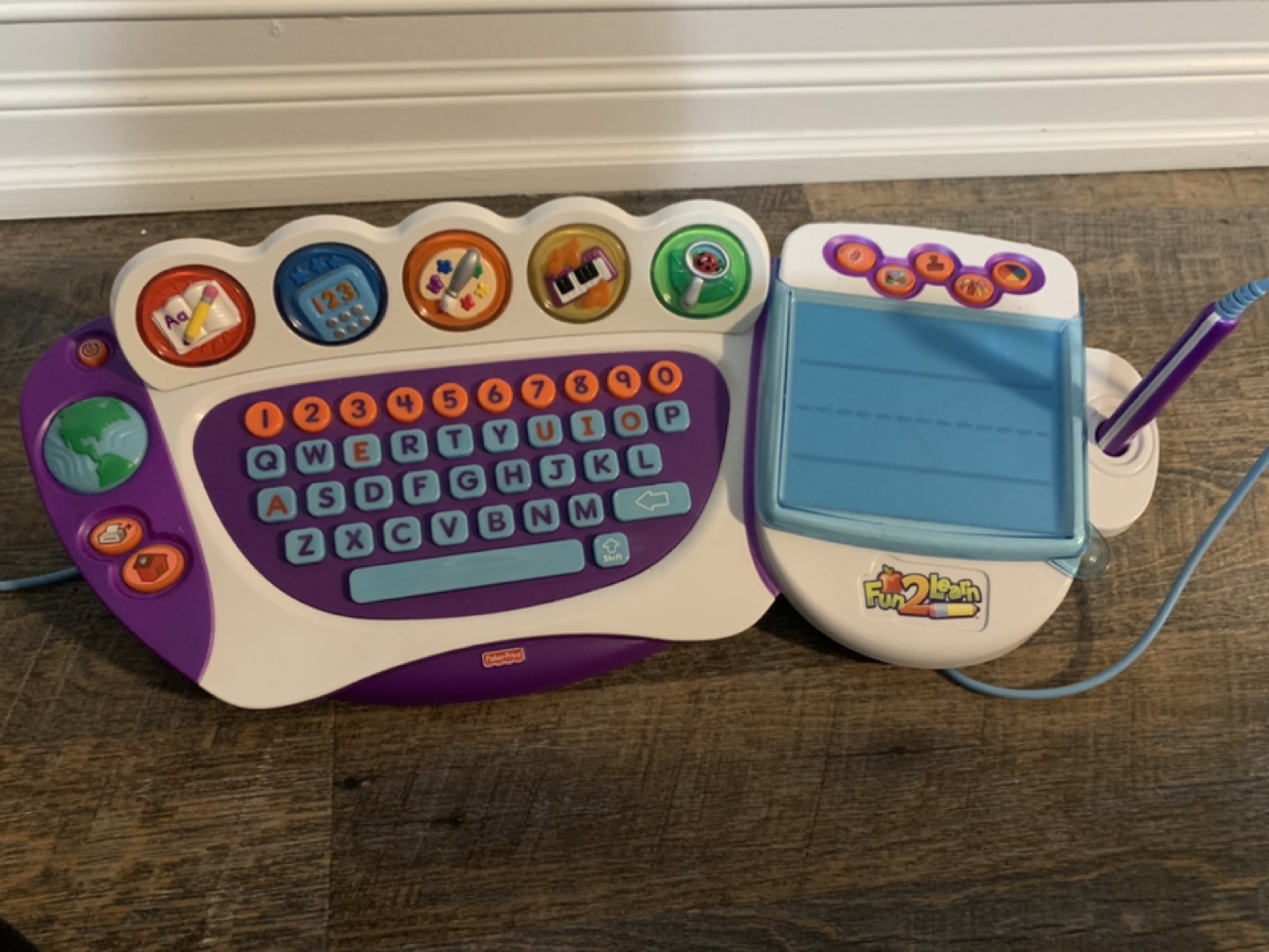 Fisher-Price Fun-2-Learn Computer Cool School - photo 2