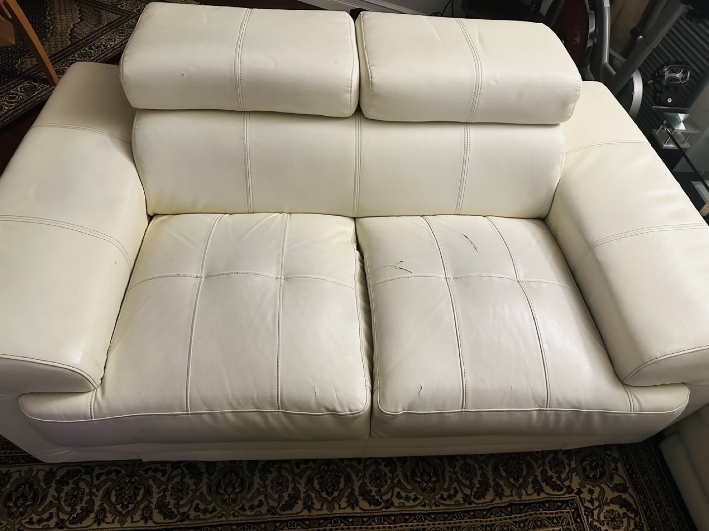 Sofas (FREE) image indicator(6)