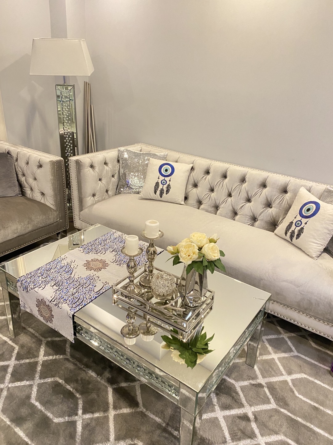 Coffee table image indicator(2)