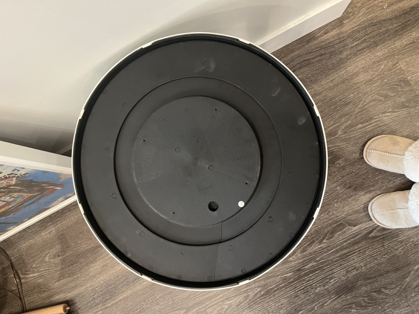 Small round white framed mirror - photo 2