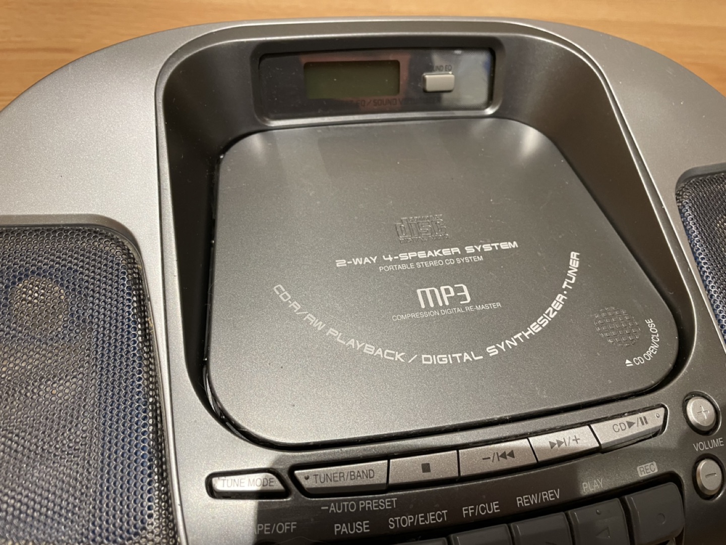 🏀Panasonic RX-D29 CD/Radio/Cassette Boombox image indicator(3)