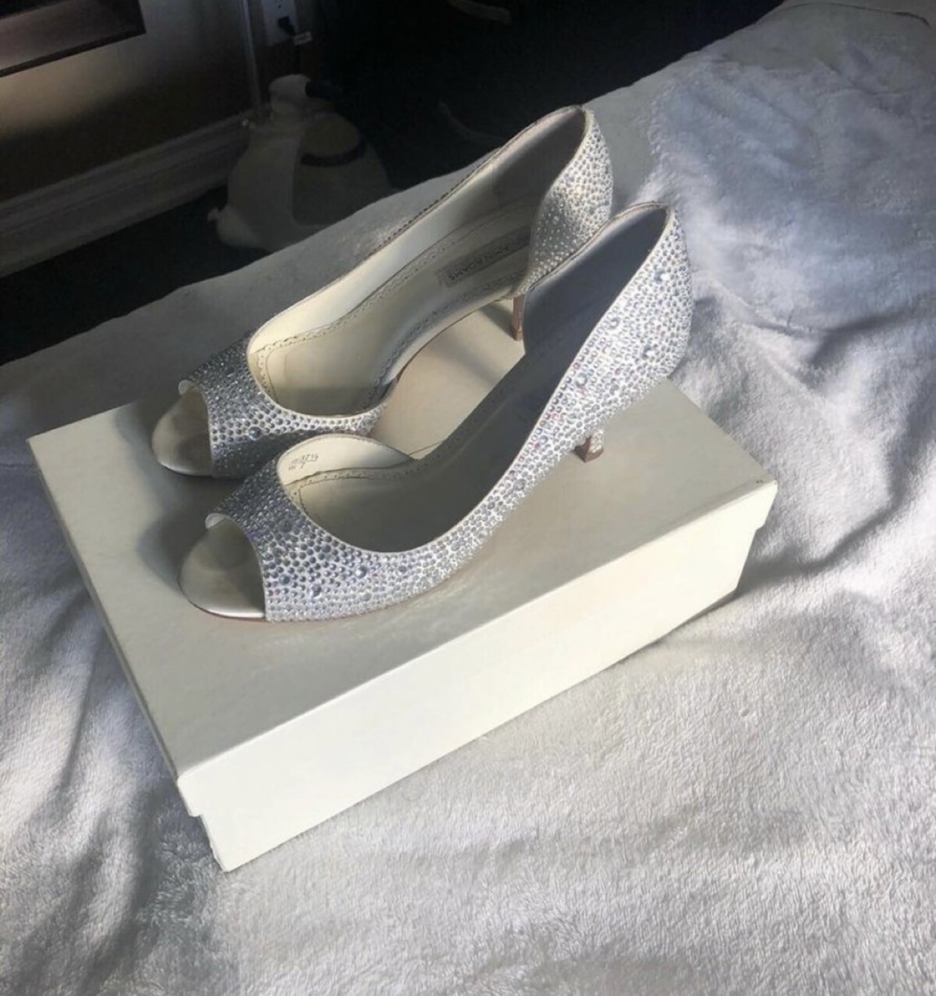 Benjamin Adams Open Toe Heels image indicator(6)