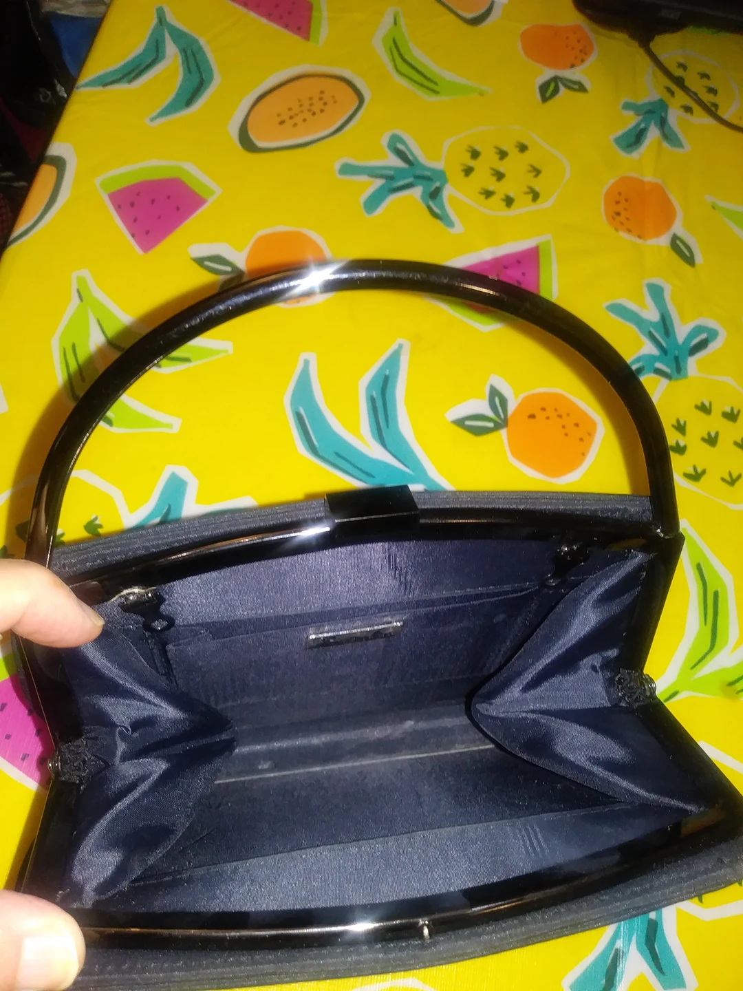 Hand bags | Phone bag image indicator(3)