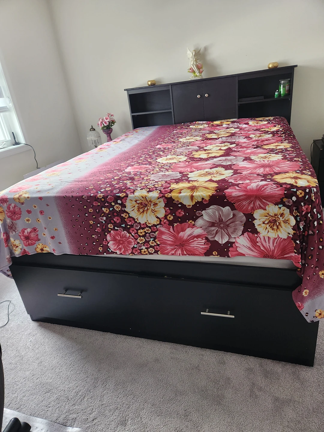 bed with 2 night stand - photo 2