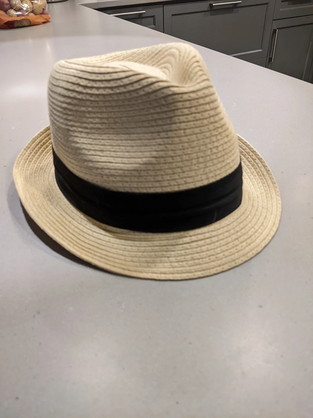 Sun hat thumbnail