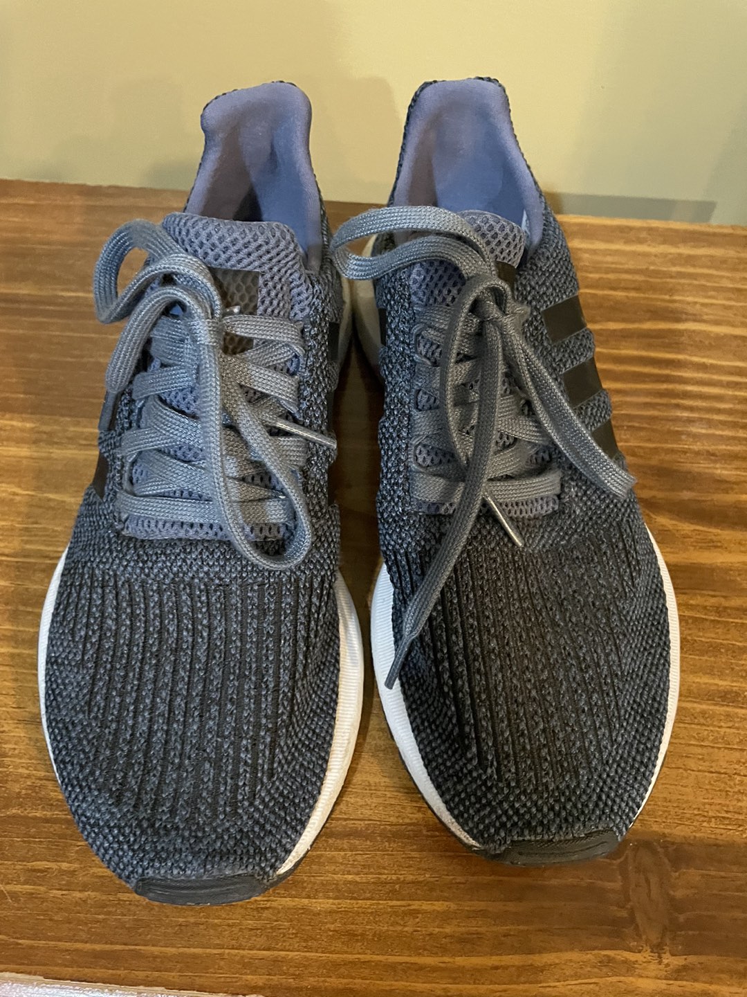 Adidas shoes thumbnail
