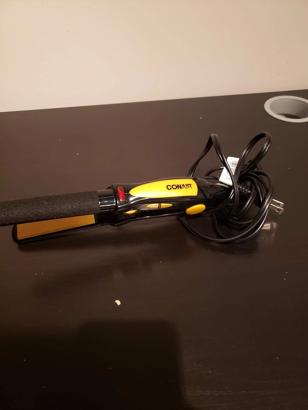 Conair Hair Straightener thumbnail