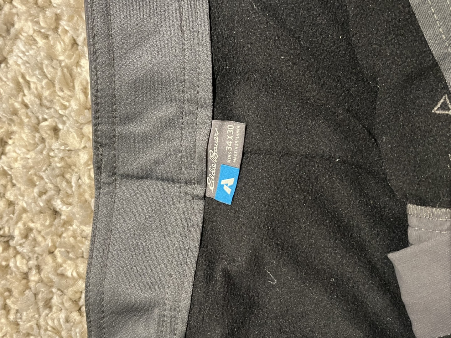 Eddie Bauer fleece lined hiking pant 34/30 - photo 3