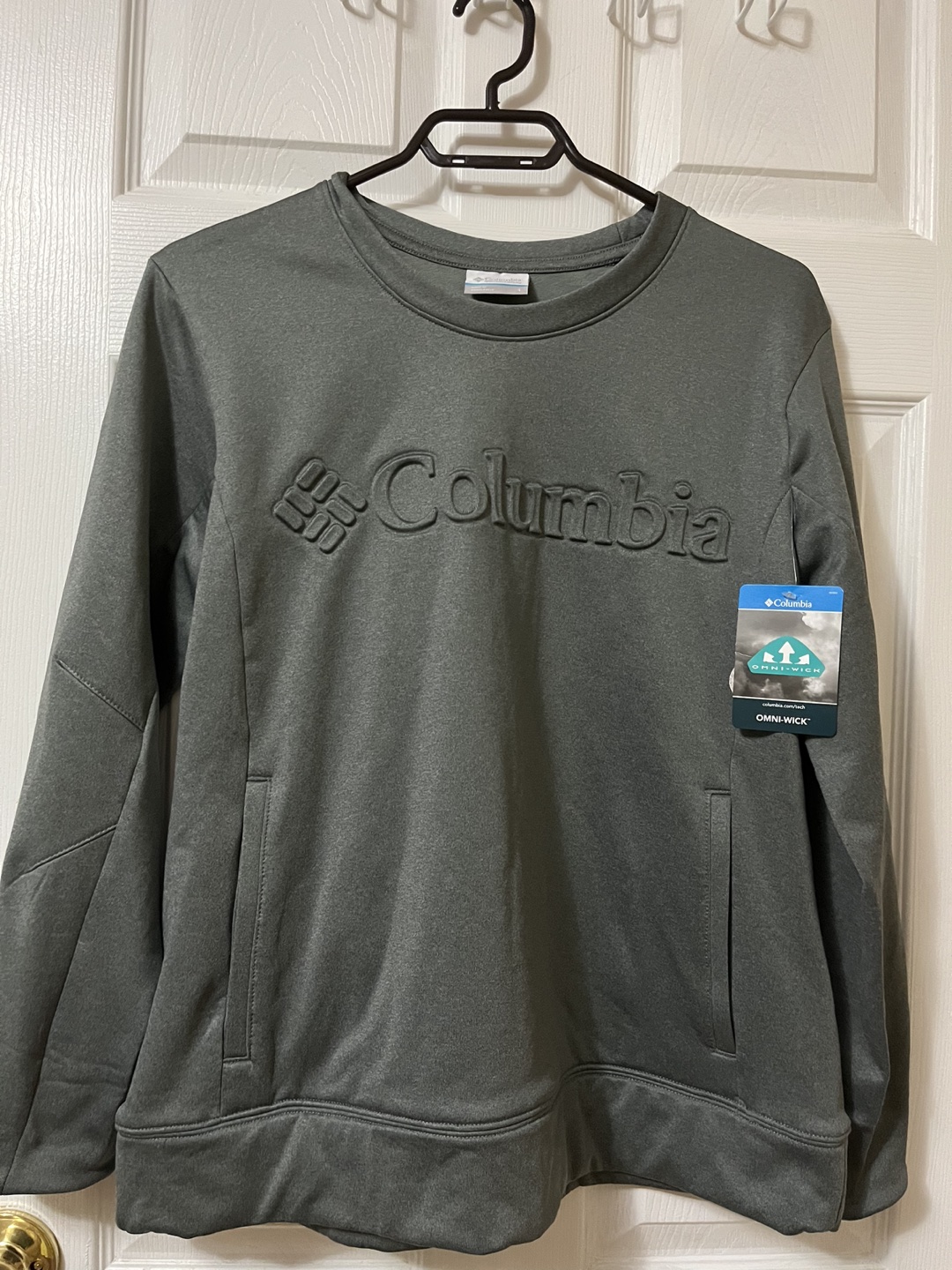 Columbia sweater. Brand new thumbnail