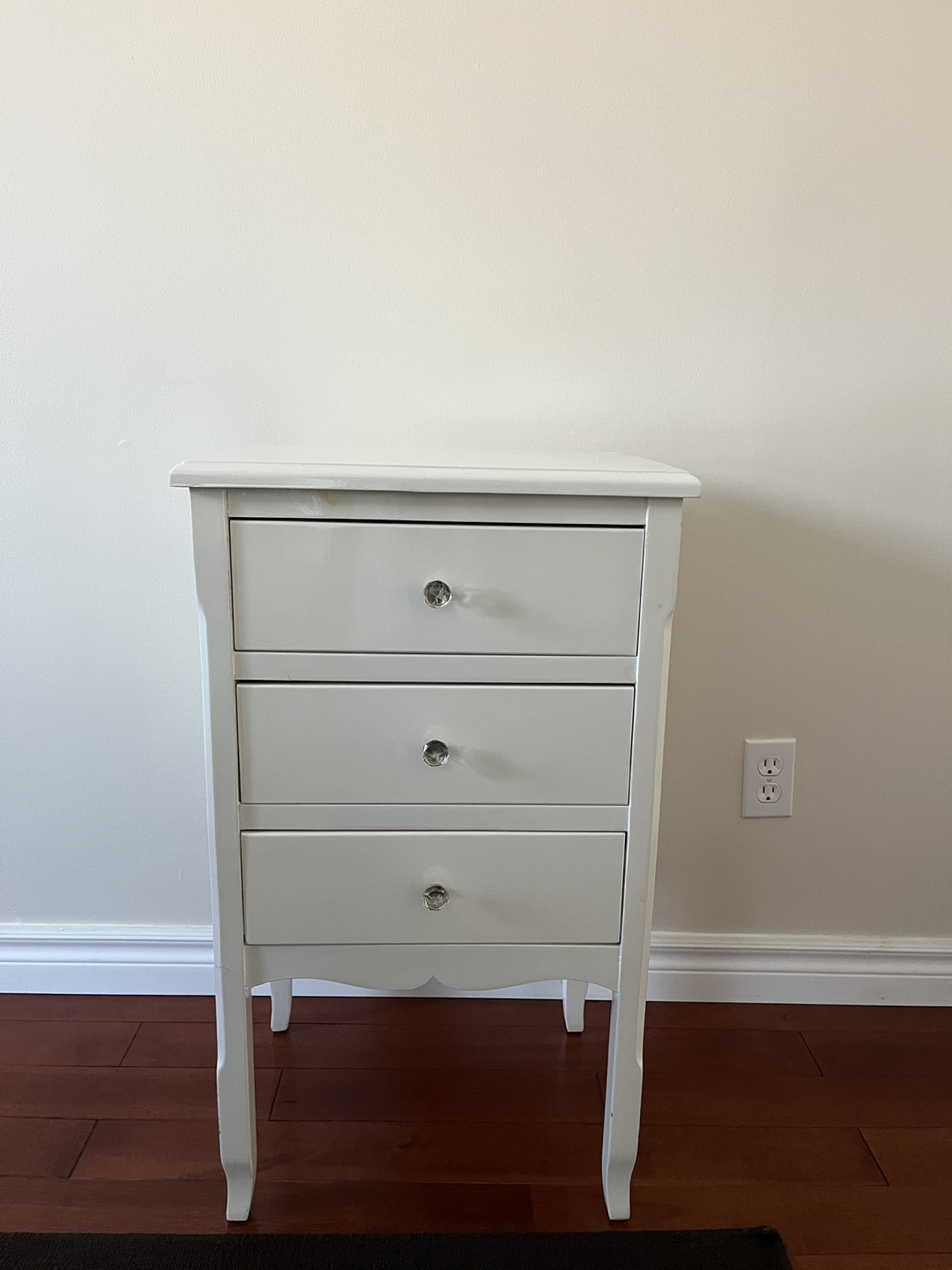 Solid wood white night stand 3 drawers thumbnail