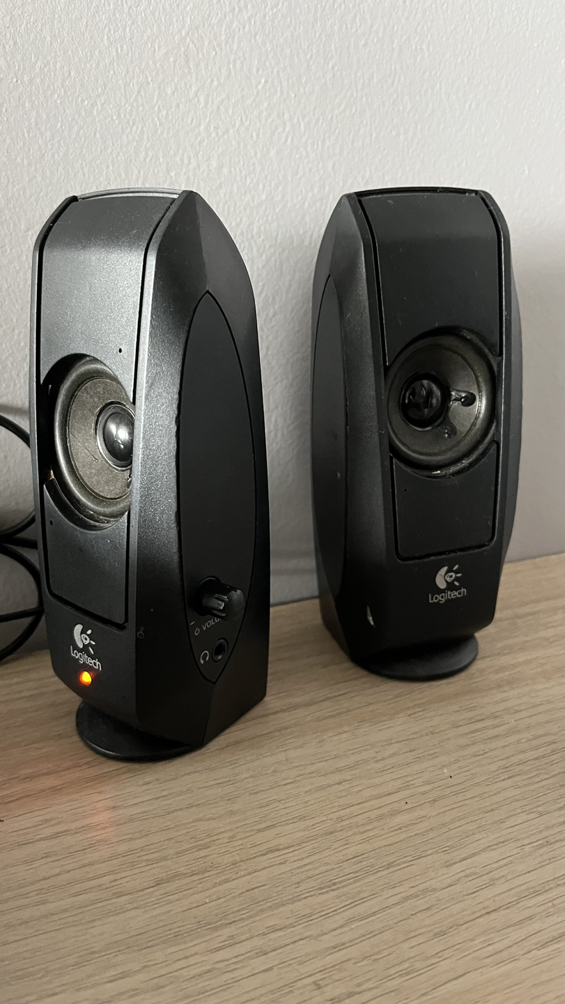 Logitech desktop speakers 💸 - photo 2