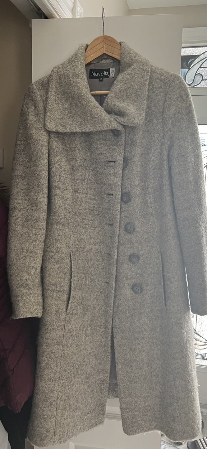 Novelty Warm winter coat size 12
