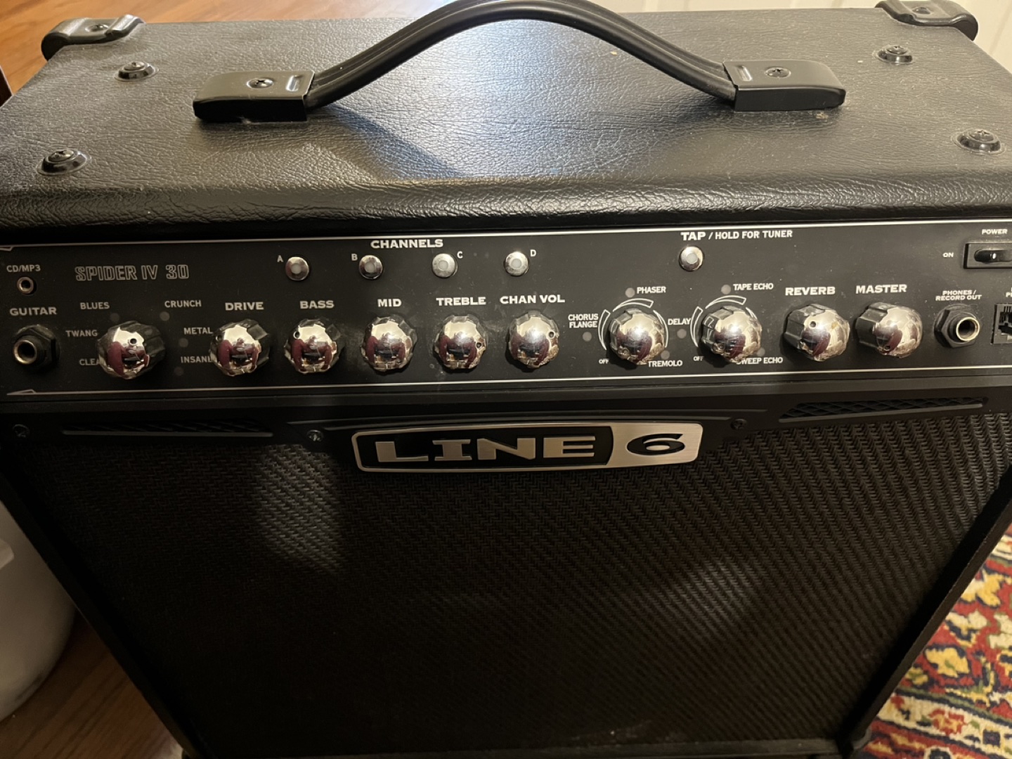 Guitar amp - photo 2