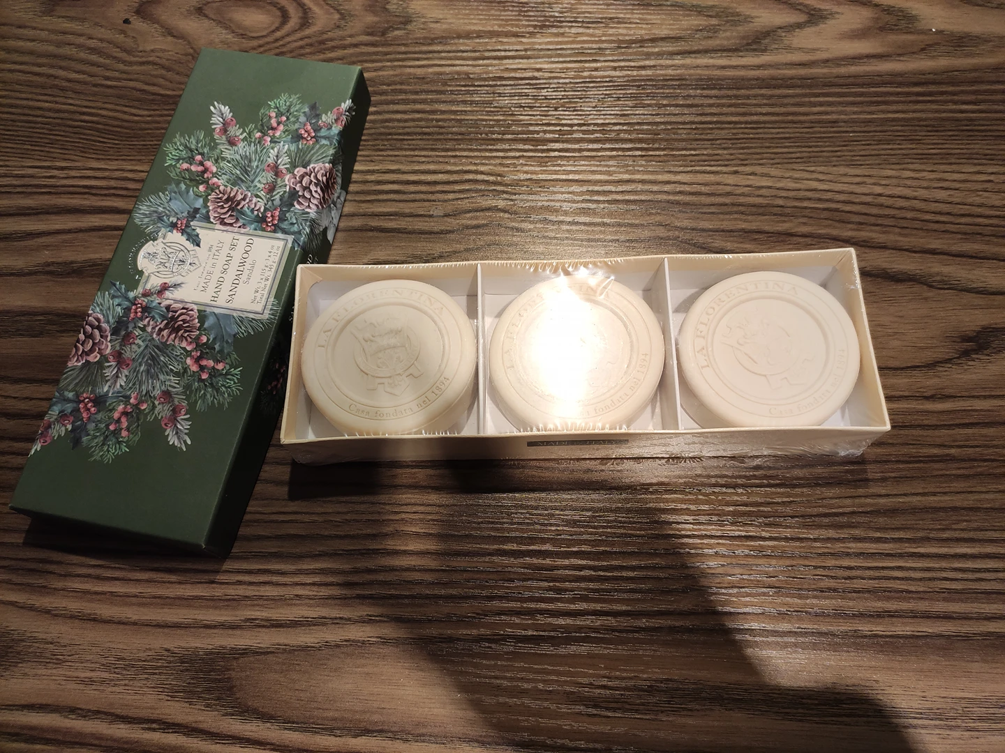 Never Opened Italian Handsoap - photo 2