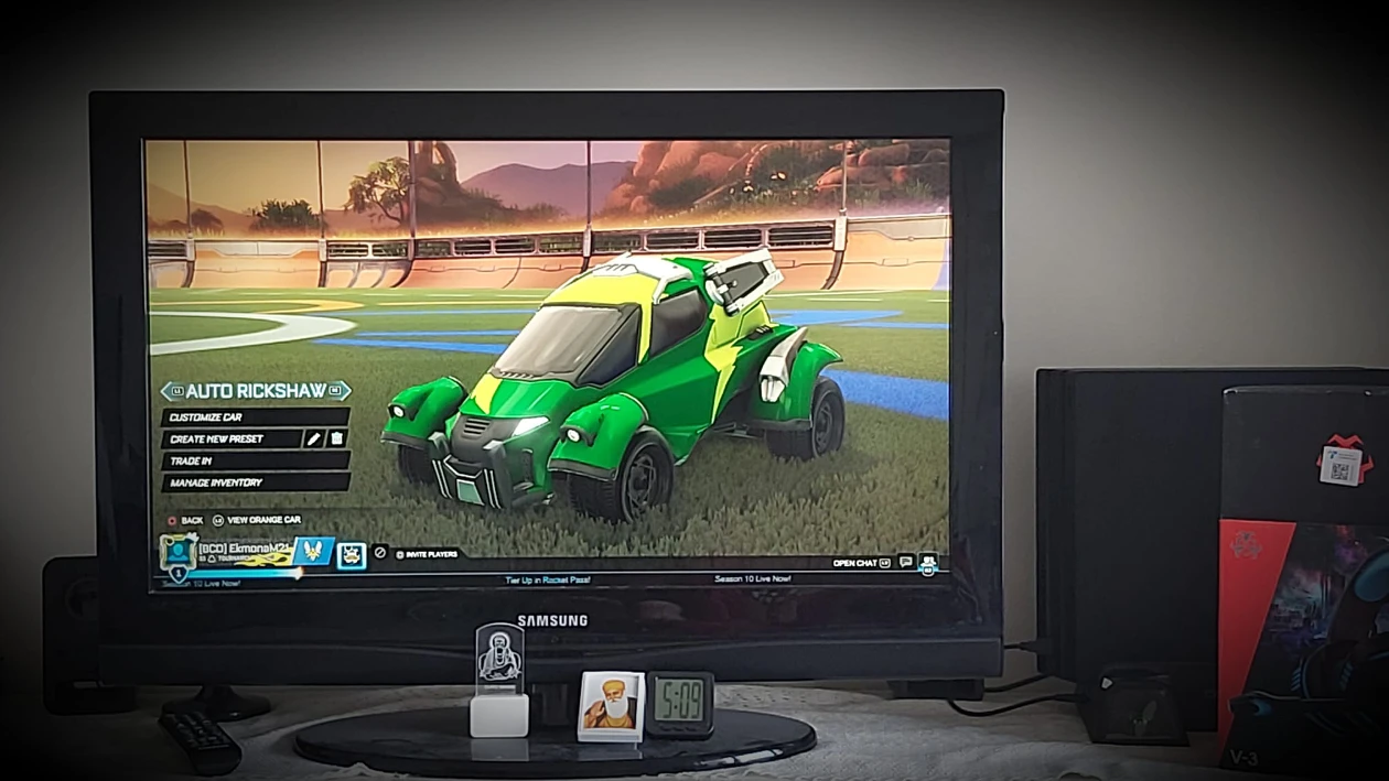 32inch Samsung TV thumbnail