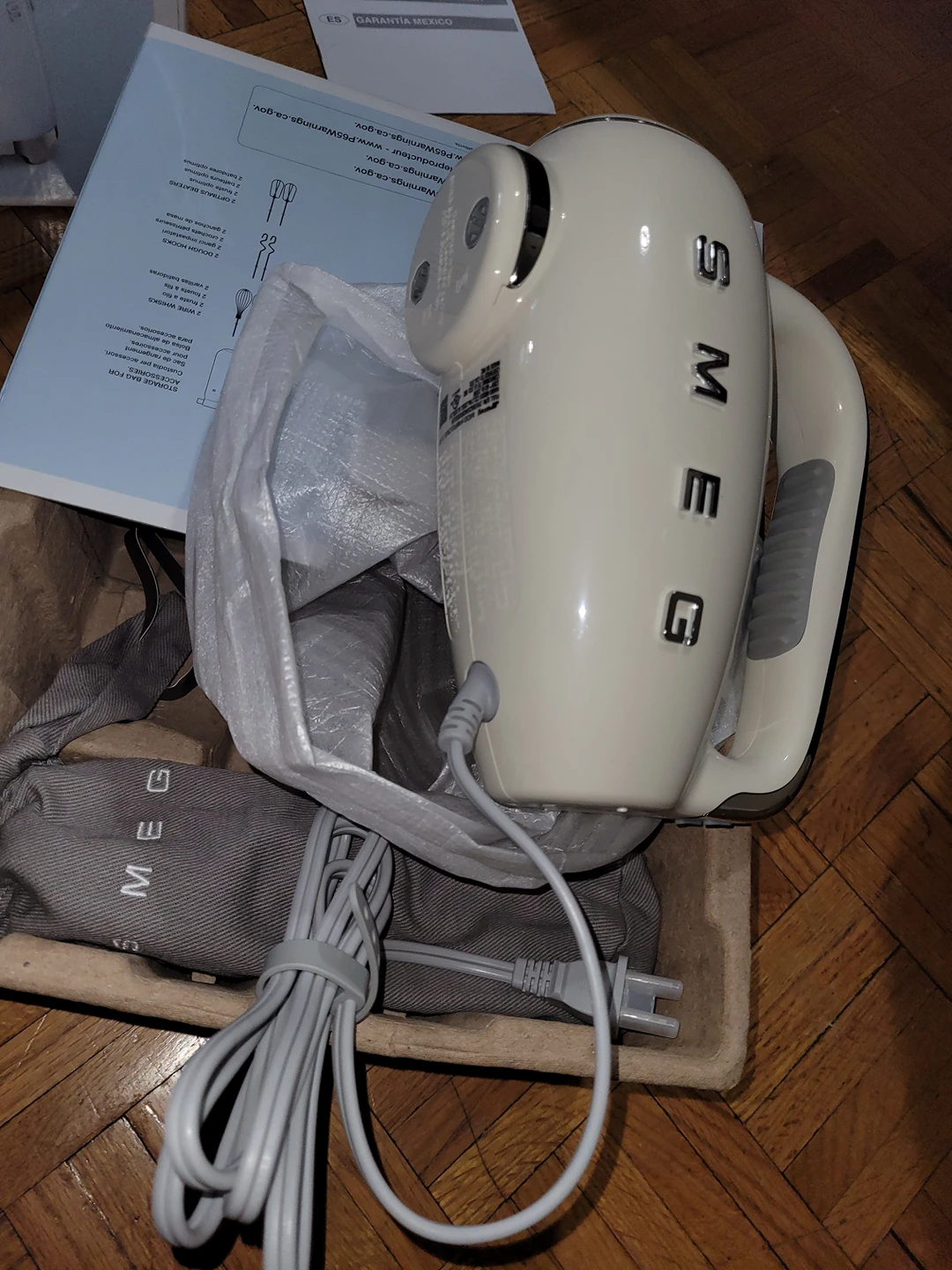 Smeg Handmixer cream - photo 2