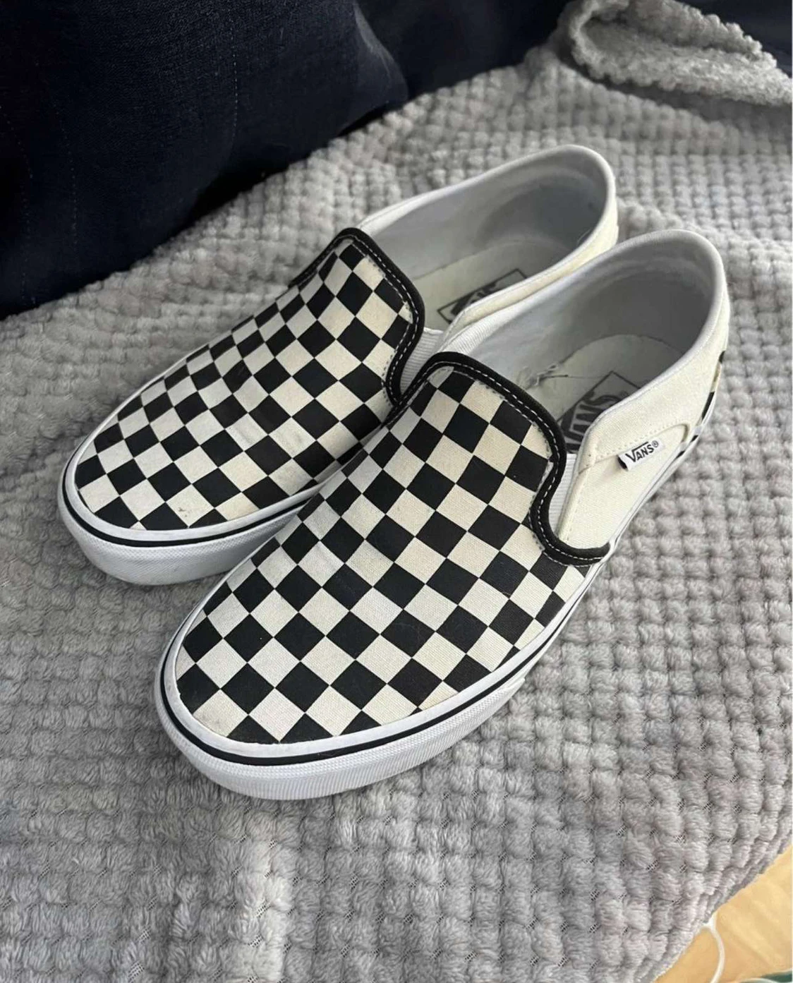 vans