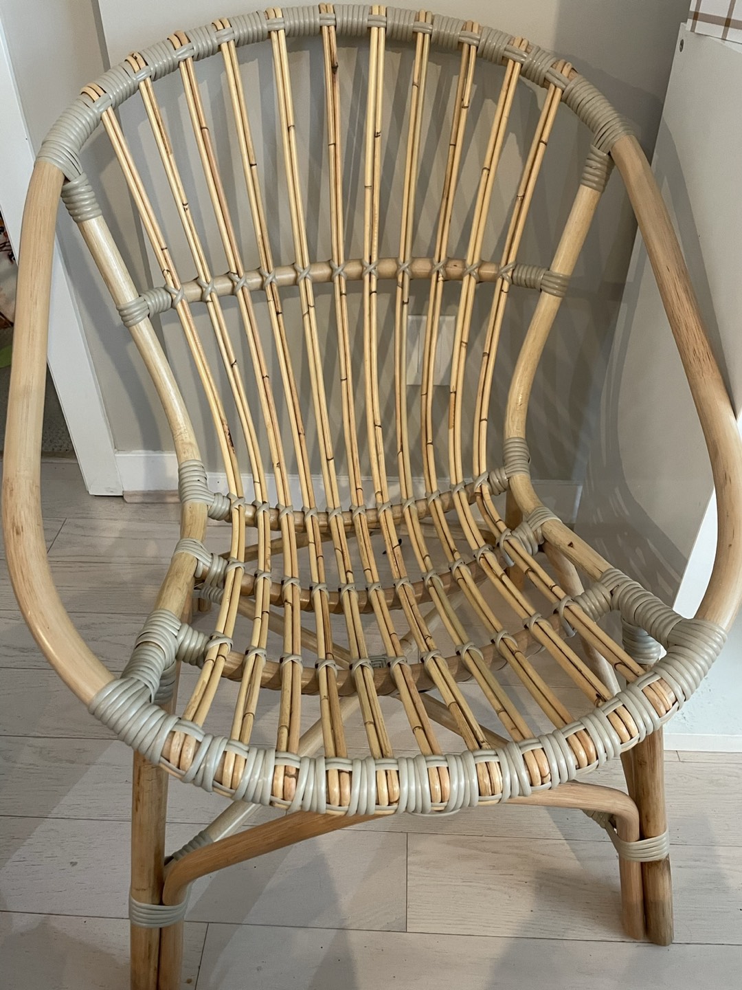 Article Rattan Chair