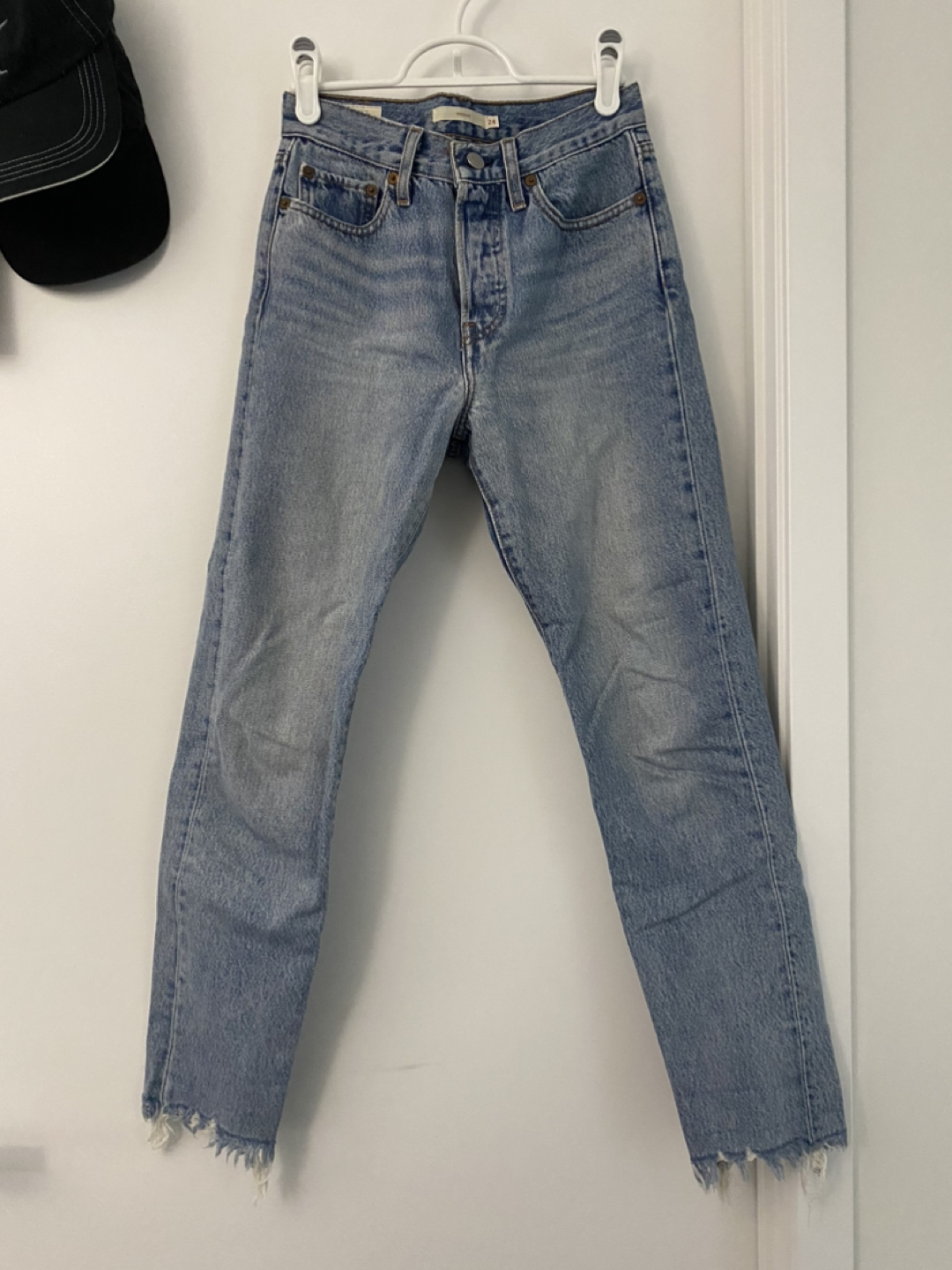 Levi's Wedgie Jeans Size 24 thumbnail