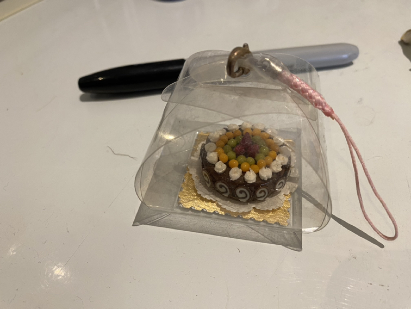 FREE figurines image indicator(2)