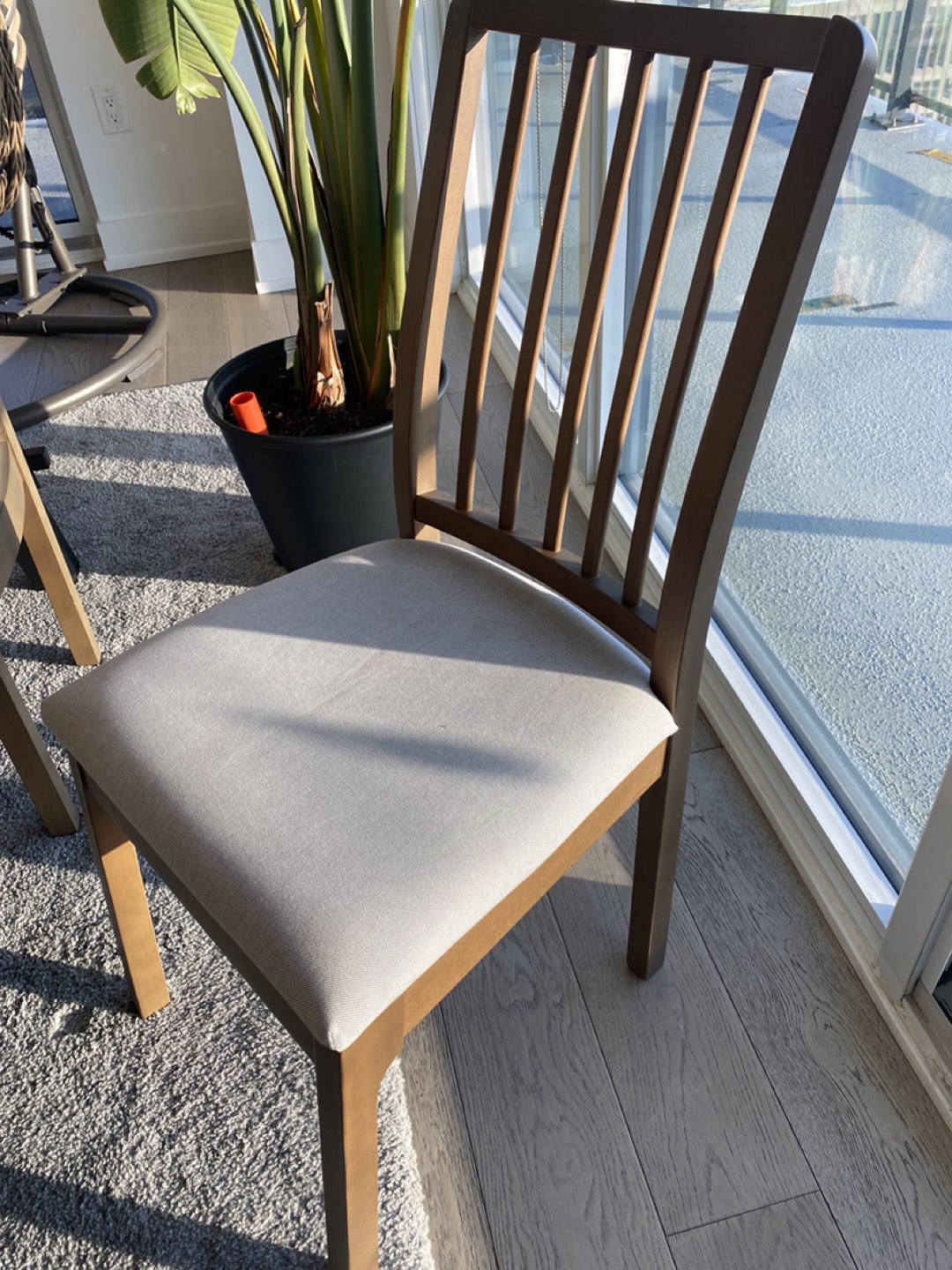 Ikea chair (set of 4)