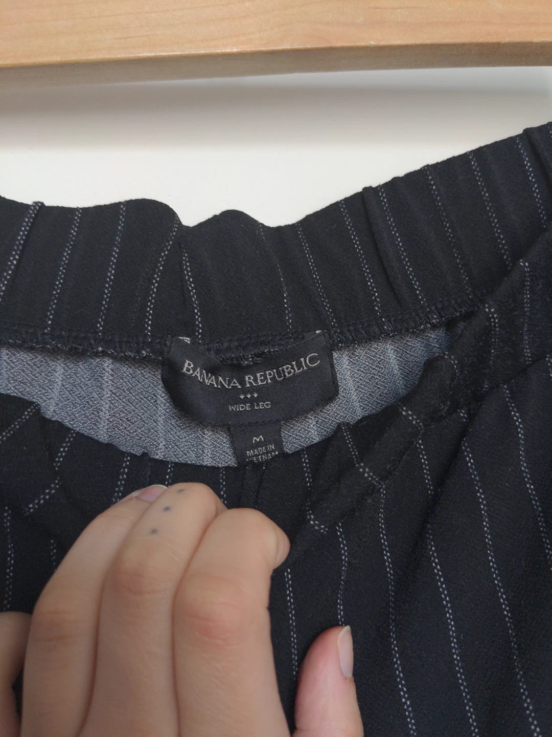 Banana Republic Pants image indicator(2)