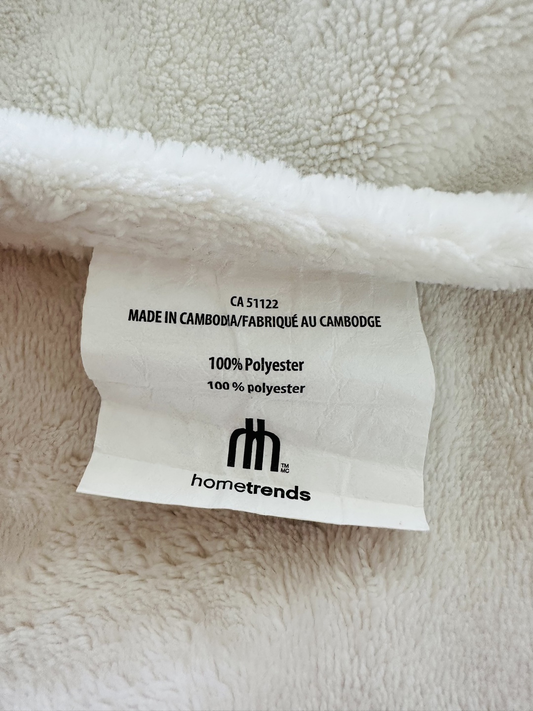 Hometrends Luxury Plush Blanket, Queen, Cream color image indicator(2)