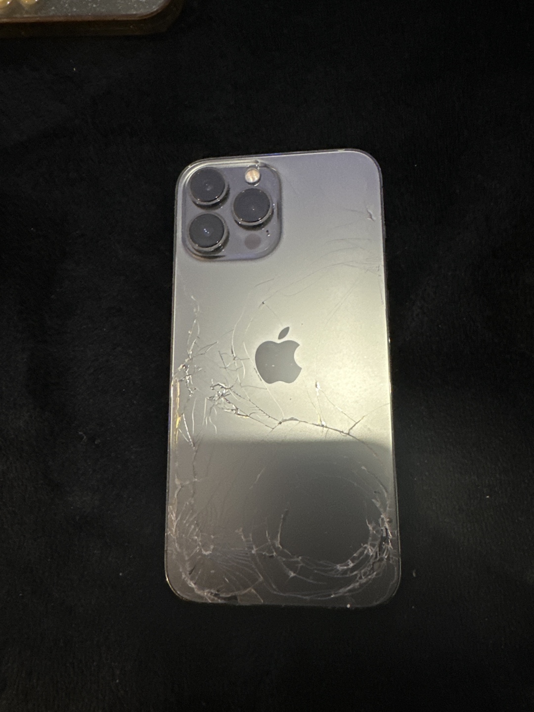 Iphone 13 Pro Max - photo 2