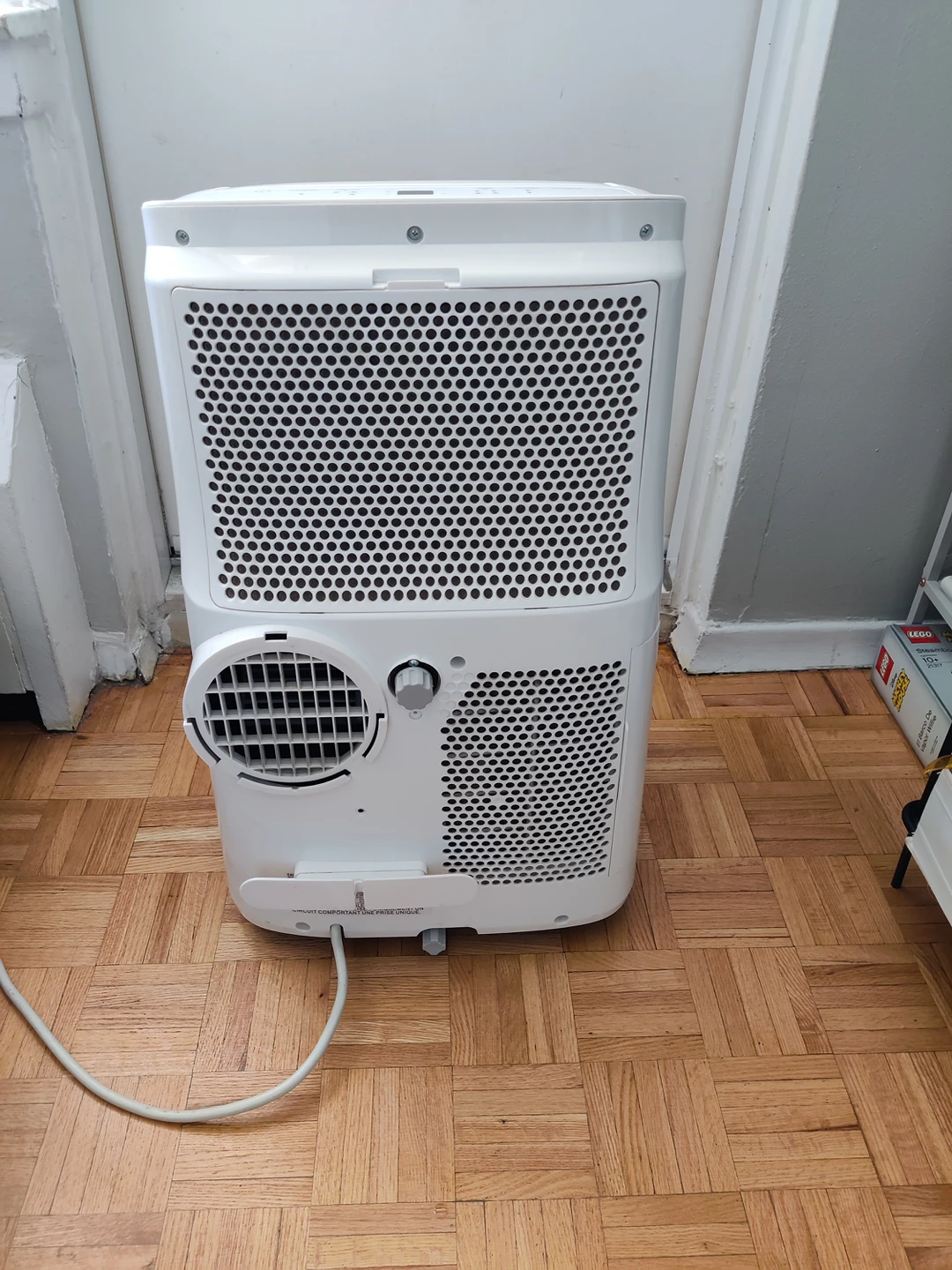 Toshiba 12,000 BTU portable air conditioner dehumidifier - photo 3
