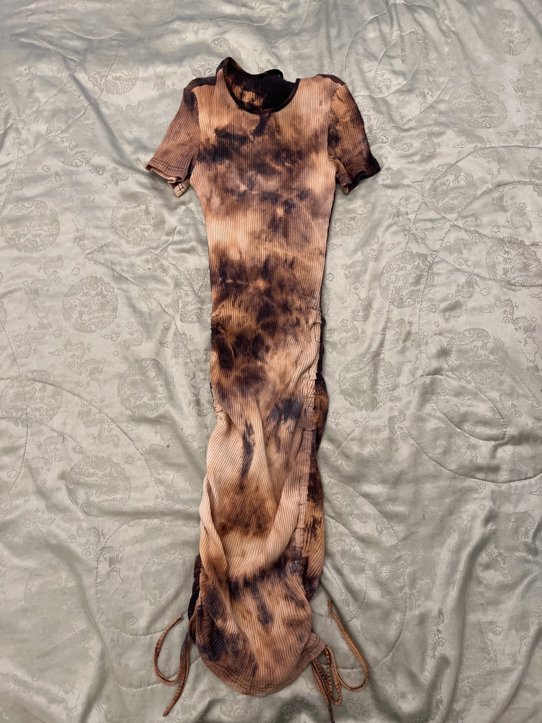Moving sale: bodycon dress